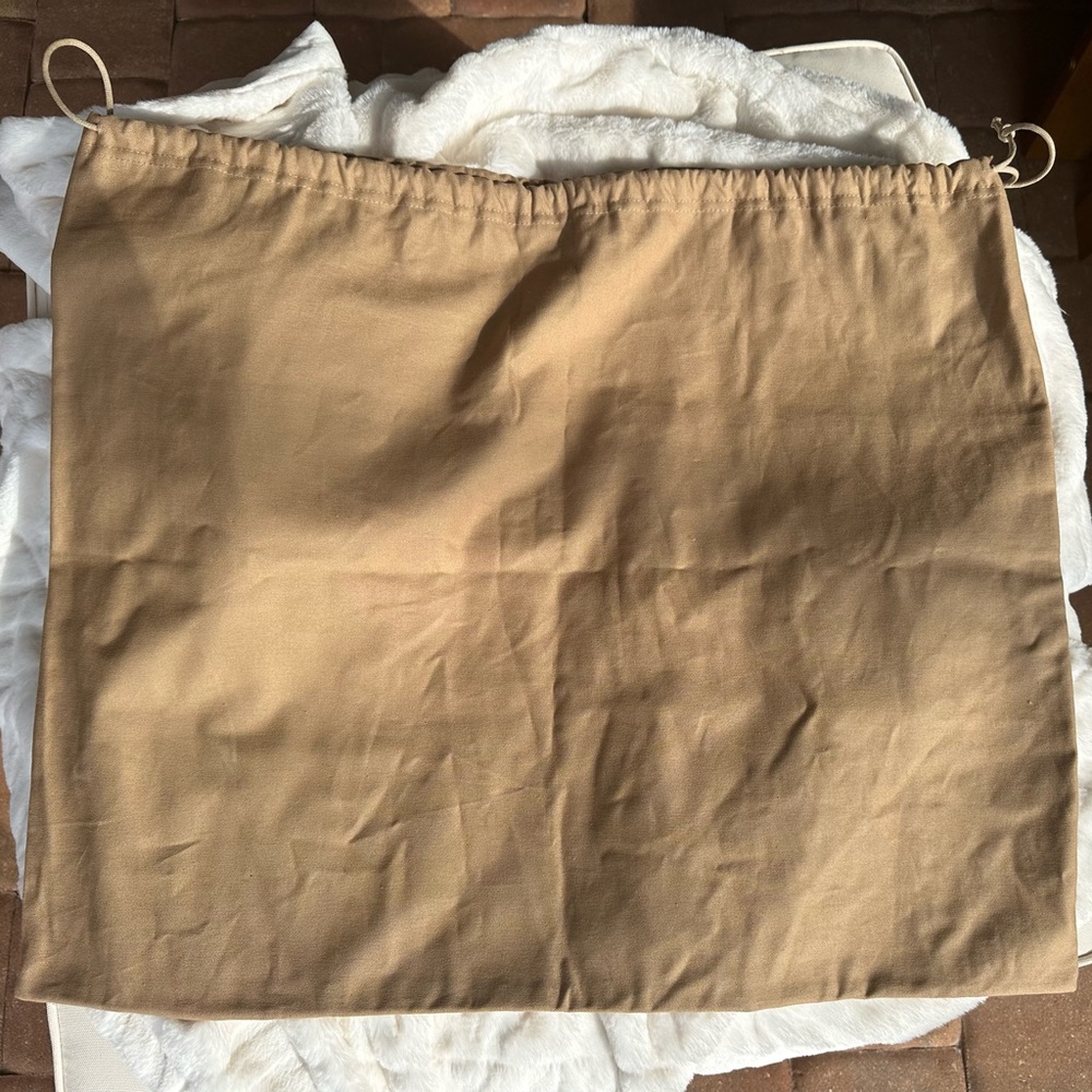 Super clean Burberry drawstring dust bag